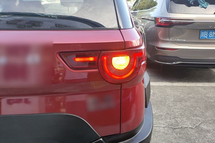 Used BAIC Off-Road BJ20 2016 1.5T CVT Prestige Edition Right Rear Taillight