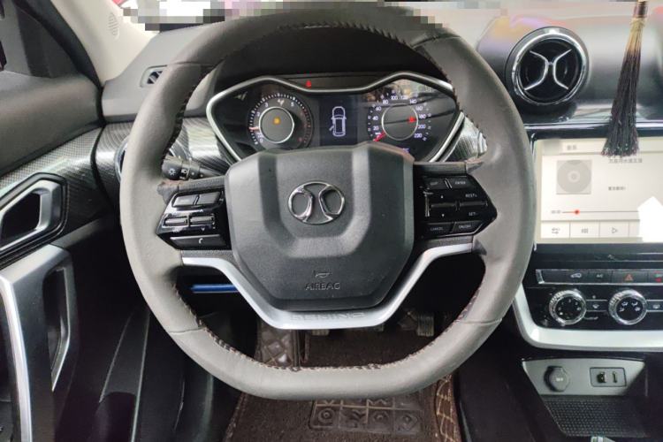 Used BAIC Off-Road BJ20 2016 1.5T Manual Luxury Model Steering Wheel