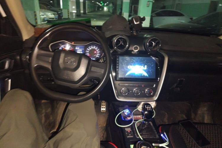 Used BAIC Off-Road BJ20 2016 1.5T Manual Elite Edition Center Console