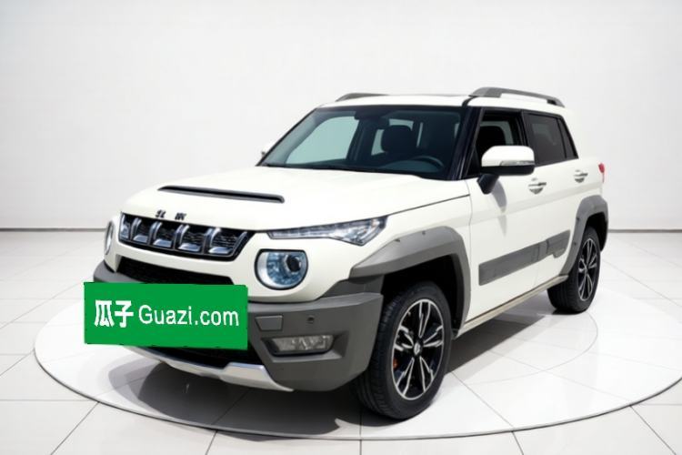 Używany BAIC Off-Road BJ20 2016 1.5T CVT Luxury Model Guazi used car, China used car export, Used car for sale, Used cars, Cheapest cars for sale