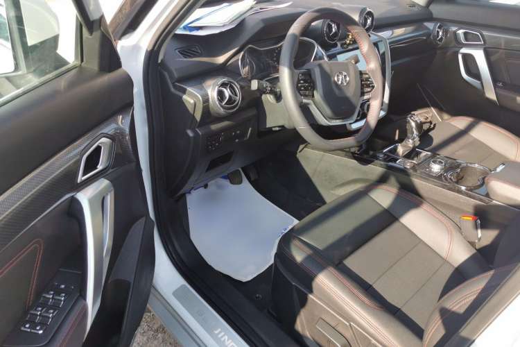 Used BAIC Off-Road BJ20 2016 1.5T Manual Luxury Model Driver Seat