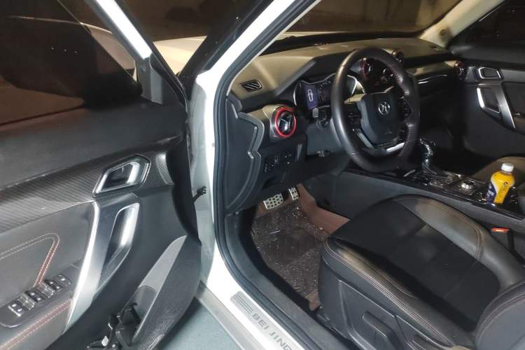 Used BAIC Off-Road BJ20 2016 1.5T CVT Luxury Model Driver Seat