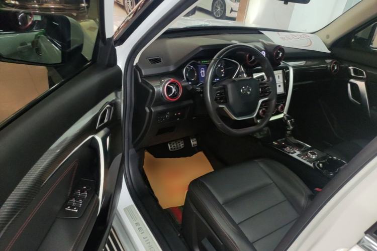 Used BAIC Off-Road BJ20 2016 1.5T CVT Luxury Model Driver Seat