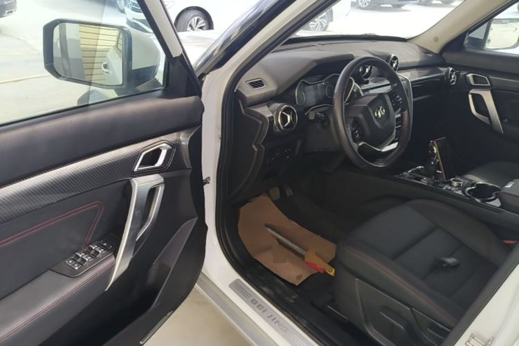 Used BAIC Off-Road BJ20 2016 1.5T Manual Luxury Model Driver Seat