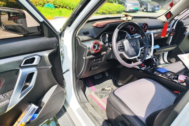 Used BAIC Off-Road BJ20 2016 1.5T CVT Luxury Model Driver Seat