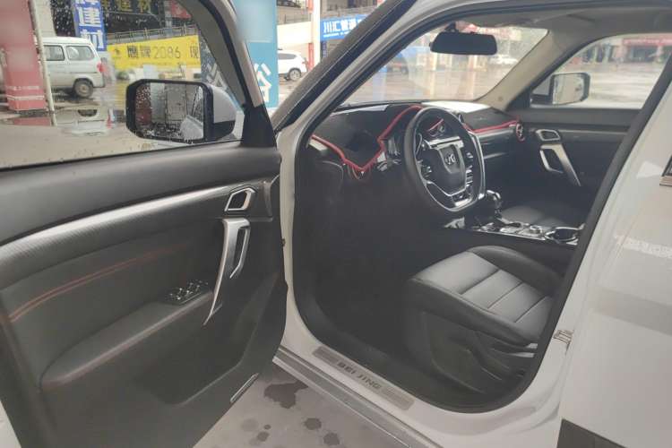 Used BAIC Off-Road BJ20 2016 1.5T CVT Luxury Model Driver Seat