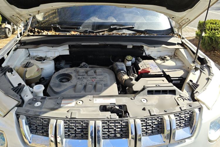 Used BAIC Off-Road BJ20 2016 1.5T CVT Elite Model Engine Bay