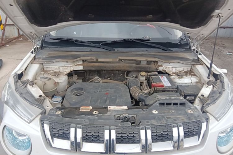 Used BAIC Off-Road BJ20 2016 1.5T Manual Luxury Model Engine Bay