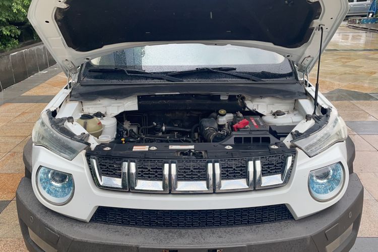 Used BAIC Off-Road BJ20 2016 1.5T CVT Luxury Model Engine Bay