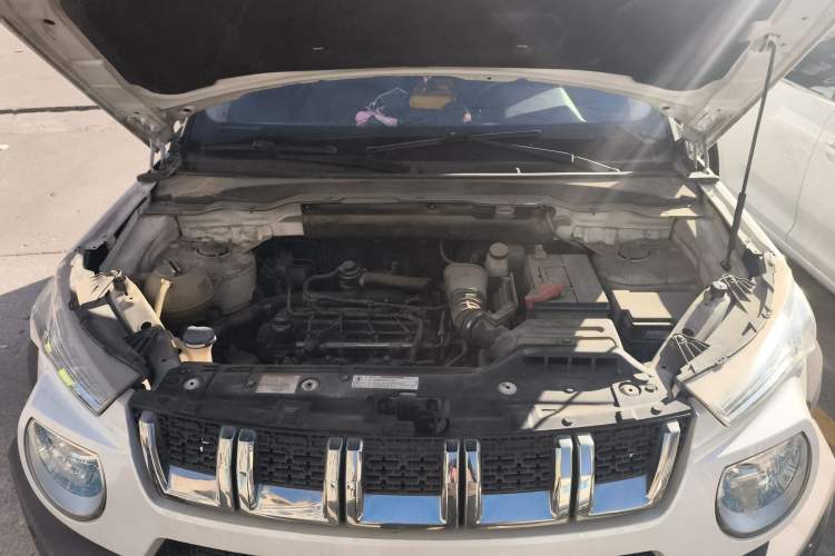 Used BAIC Off-Road BJ20 2016 1.5T Manual Luxury Model Engine Bay
