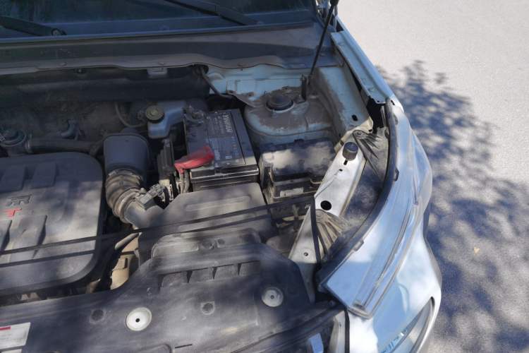 Used BAIC Off-Road BJ20 2016 1.5T CVT Luxury Model Engine Bay Left