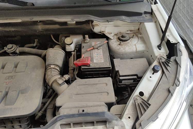 Used BAIC Off-Road BJ20 2016 1.5T CVT Luxury Model Engine Bay Left