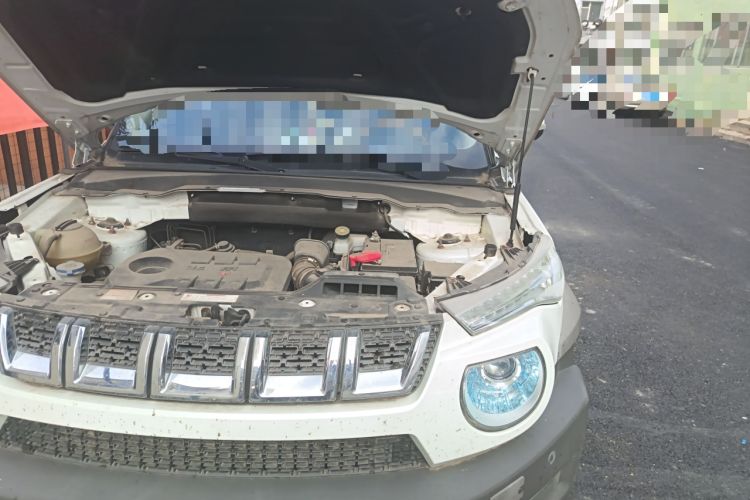Used BAIC Off-Road BJ20 2016 1.5T CVT Luxury Model Engine Bay Left