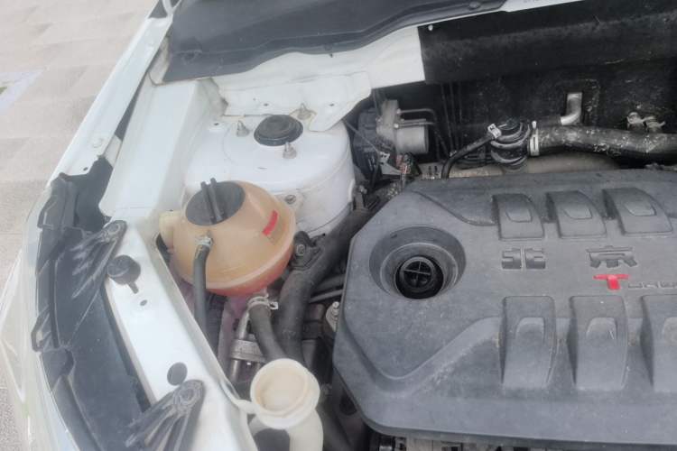 Used BAIC Off-Road BJ20 2016 1.5T CVT Luxury Model Engine Bay Right