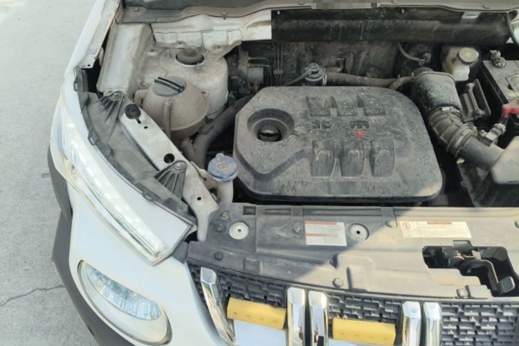 Used BAIC Off-Road BJ20 2016 1.5T CVT Luxury Model Engine Bay Right