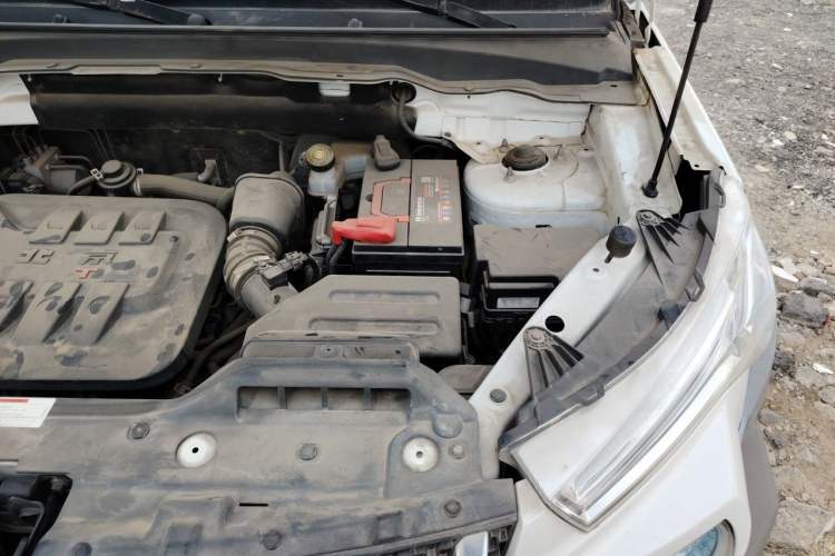 Used BAIC Off-Road BJ20 2016 1.5T Manual Luxury Model Engine Bay Right