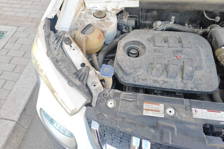 Used BAIC Off-Road BJ20 2016 1.5T CVT Luxury Model Engine Bay Right