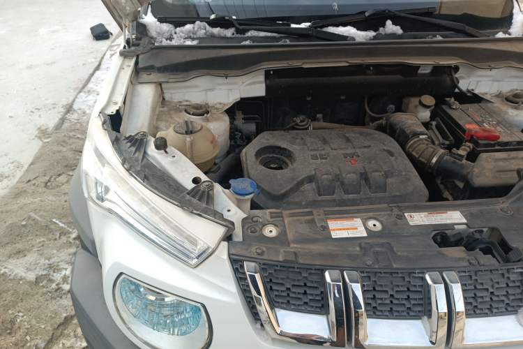 Used BAIC Off-Road BJ20 2016 1.5T CVT Luxury Model Engine Bay Right