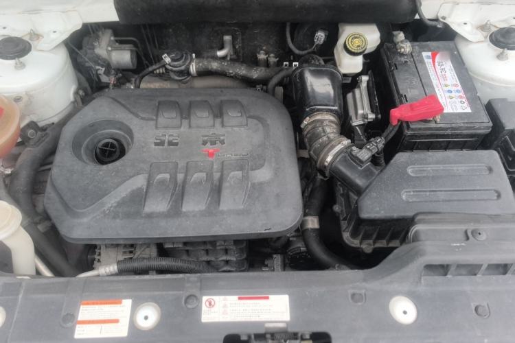 Used BAIC Off-Road BJ20 2016 1.5T CVT Luxury Model Engine Bay