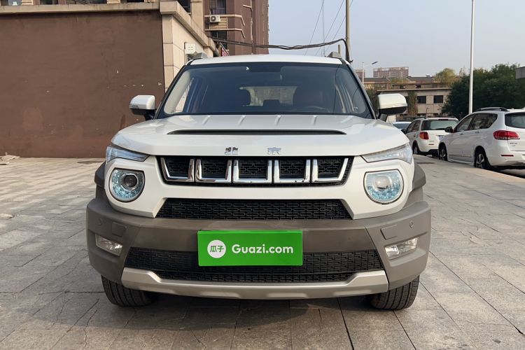 Used BAIC Off-Road BJ20 2016 1.5T Manual Luxury Model Exterior 1