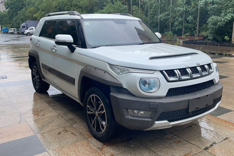 Used BAIC Off-Road BJ20 2016 1.5T CVT Luxury Model Exterior 2