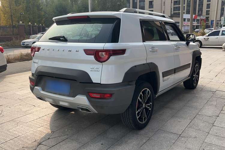 Used BAIC Off-Road BJ20 2016 1.5T Manual Luxury Model Exterior 3