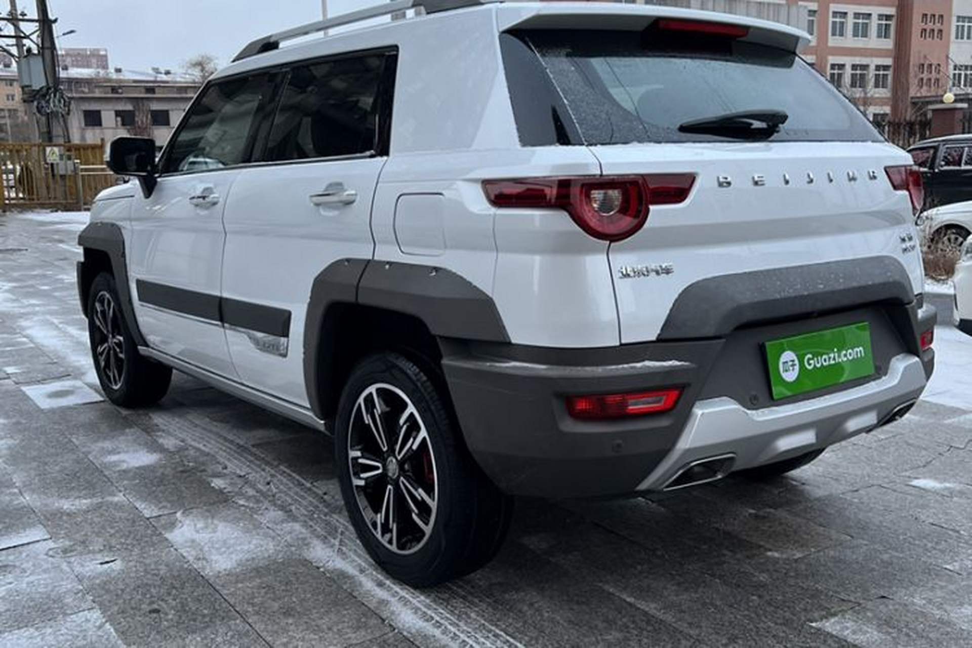 Used BAIC Off-Road BJ20 2016 1.5T Manual Luxury Model Exterior 4