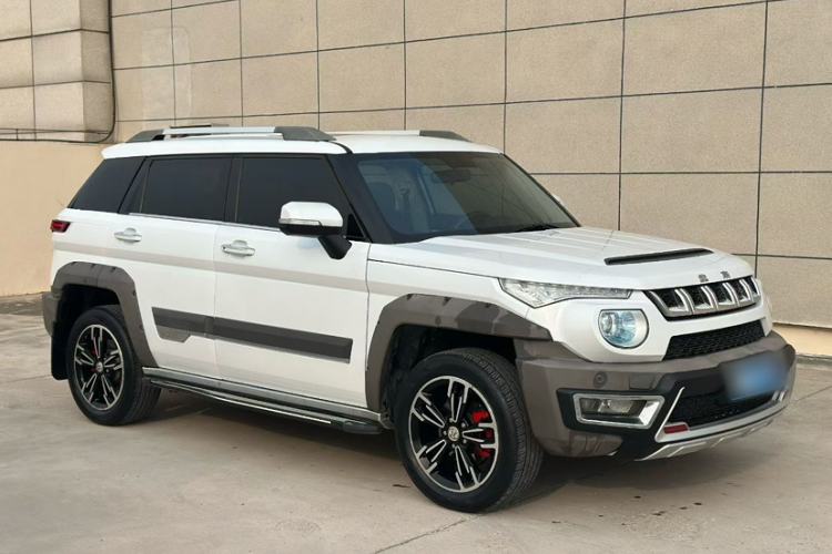 Used BAIC Off-Road BJ20 2016 1.5T CVT Luxury Model Exterior 6