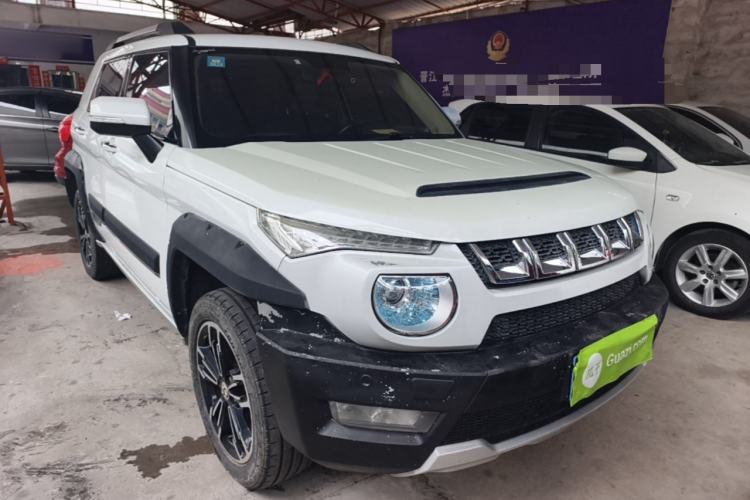 Used BAIC Off-Road BJ20 2016 1.5T CVT Luxury Model Front Right 45 Deg