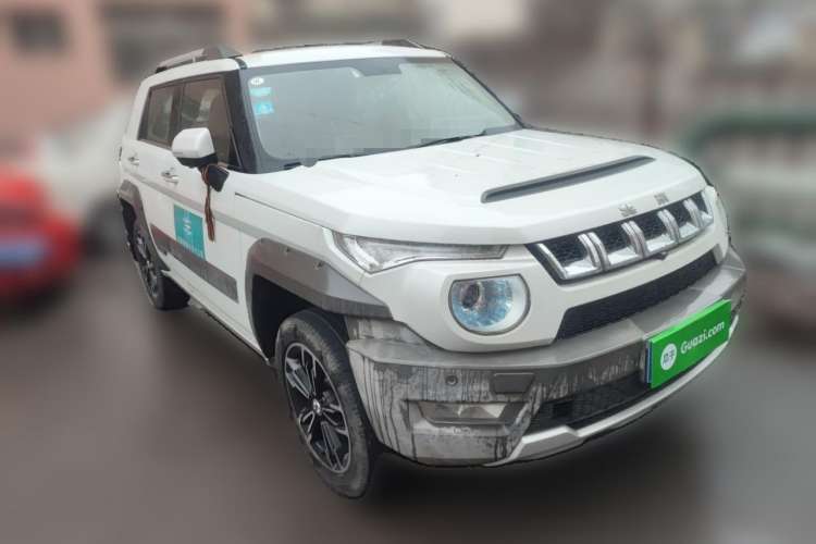 Used BAIC Off-Road BJ20 2016 1.5T Manual Luxury Model Front Right 45 Deg