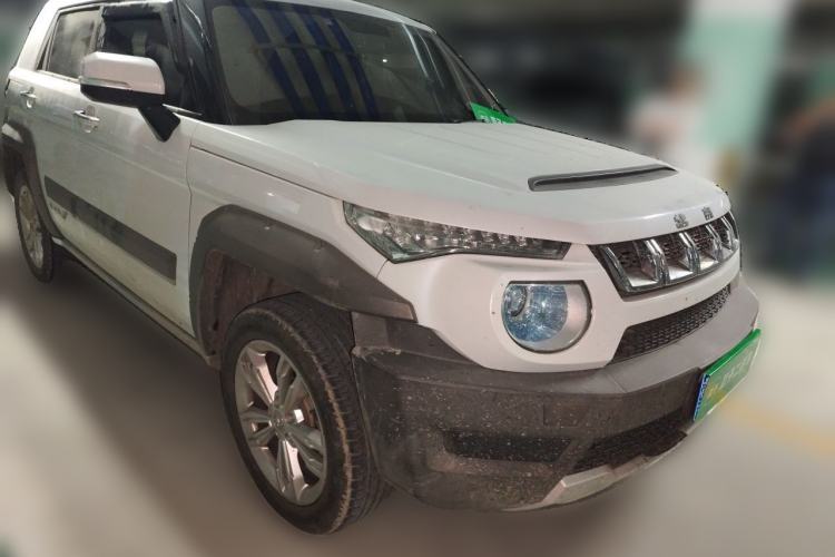 Used BAIC Off-Road BJ20 2016 1.5T Manual Elite Edition Front Right 45 Deg