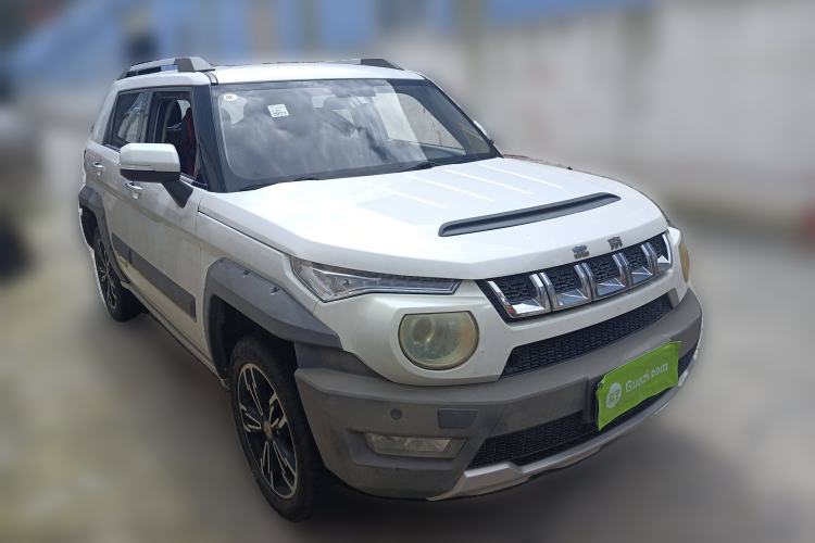 Used BAIC Off-Road BJ20 2016 1.5T Manual Luxury Model Front Right 45 Deg