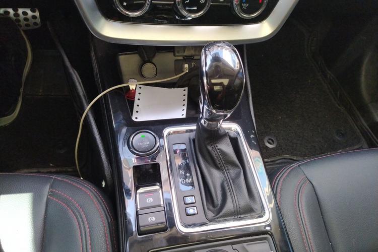 Used BAIC Off-Road BJ20 2016 1.5T CVT Luxury Model Gear Lever