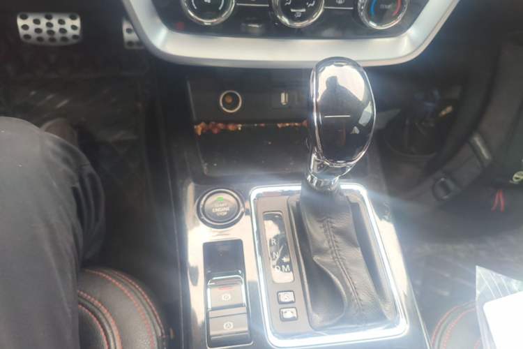 Used BAIC Off-Road BJ20 2016 1.5T CVT Prestige Edition Gear Lever