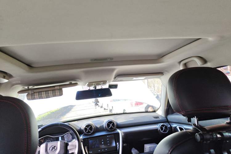 Used BAIC Off-Road BJ20 2016 1.5T CVT Elite Model Headliner