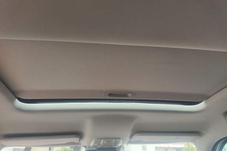 Used BAIC Off-Road BJ20 2016 1.5T CVT Prestige Edition Headliner