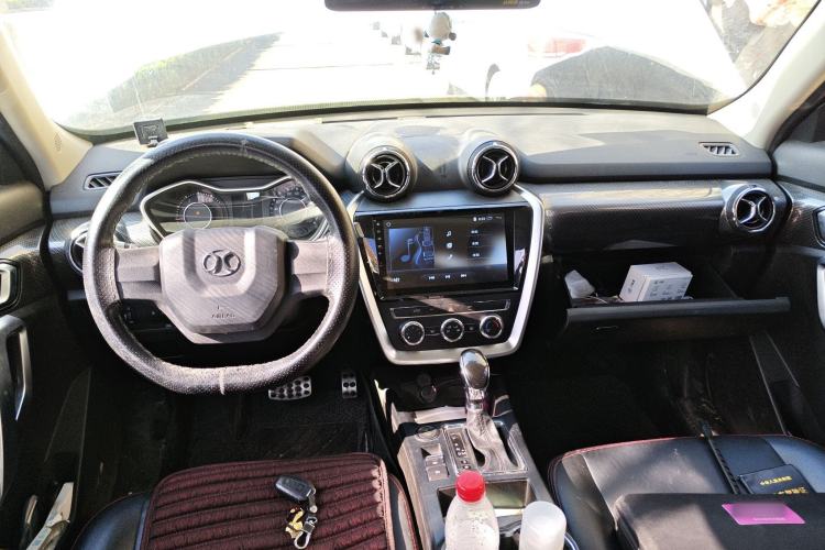 Used BAIC Off-Road BJ20 2016 1.5T CVT Elite Model Interior 2