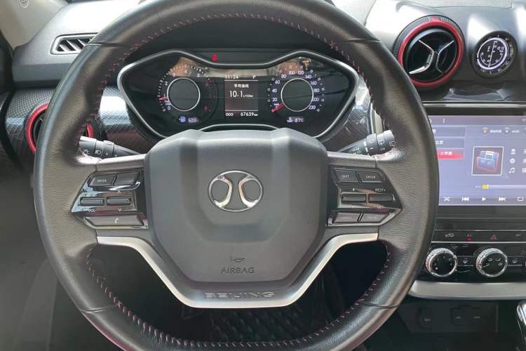 Used BAIC Off-Road BJ20 2016 1.5T CVT Luxury Model Interior 2