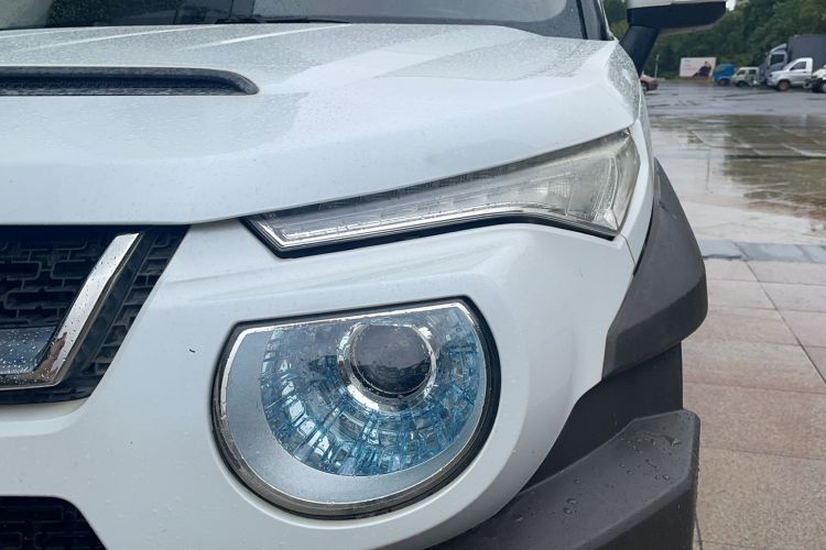 Used BAIC Off-Road BJ20 2016 1.5T CVT Luxury Model Left Front Headlight