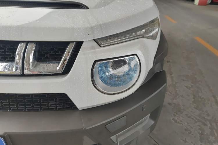 Used BAIC Off-Road BJ20 2016 1.5T CVT Luxury Model Left Front Headlight