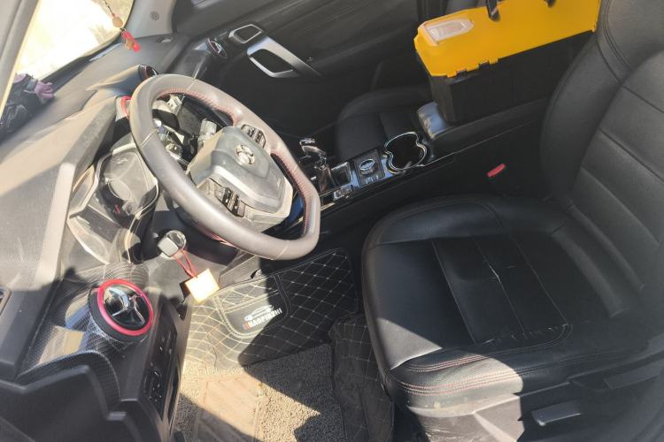 Used BAIC Off-Road BJ20 2016 1.5T Manual Luxury Model Left Front Seat