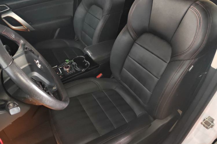 Used BAIC Off-Road BJ20 2016 1.5T CVT Prestige Edition Left Front Seat