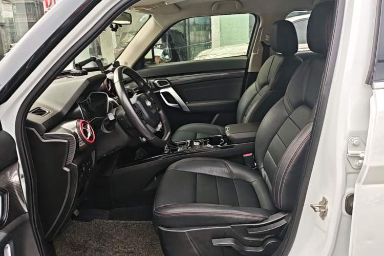 Used BAIC Off-Road BJ20 2016 1.5T CVT Luxury Model Left Front Seat