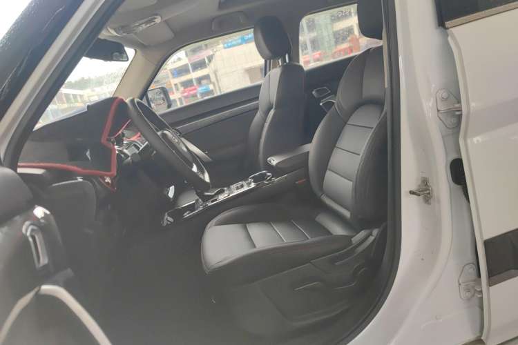 Used BAIC Off-Road BJ20 2016 1.5T CVT Luxury Model Left Front Seat