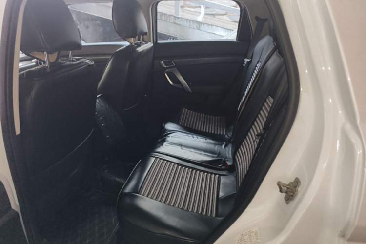 Used BAIC Off-Road BJ20 2016 1.5T CVT Luxury Model Left Rear Seat