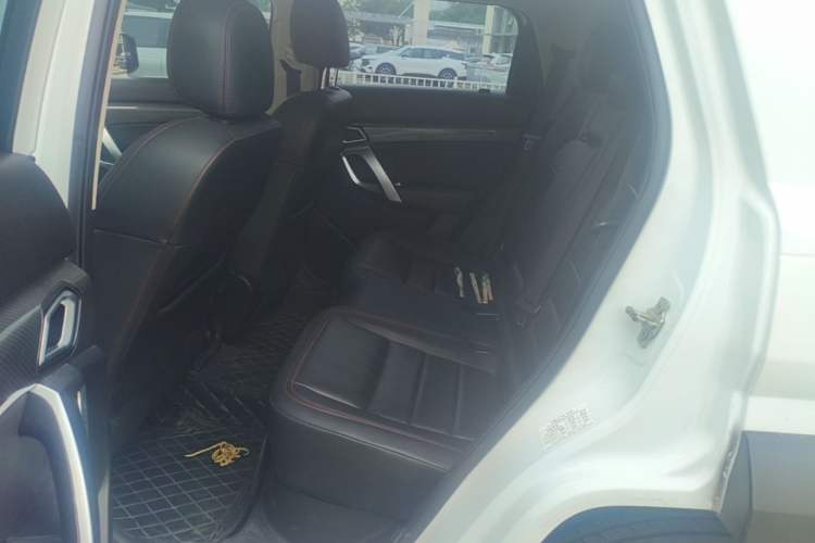 Used BAIC Off-Road BJ20 2016 1.5T CVT Prestige Edition Left Rear Seat
