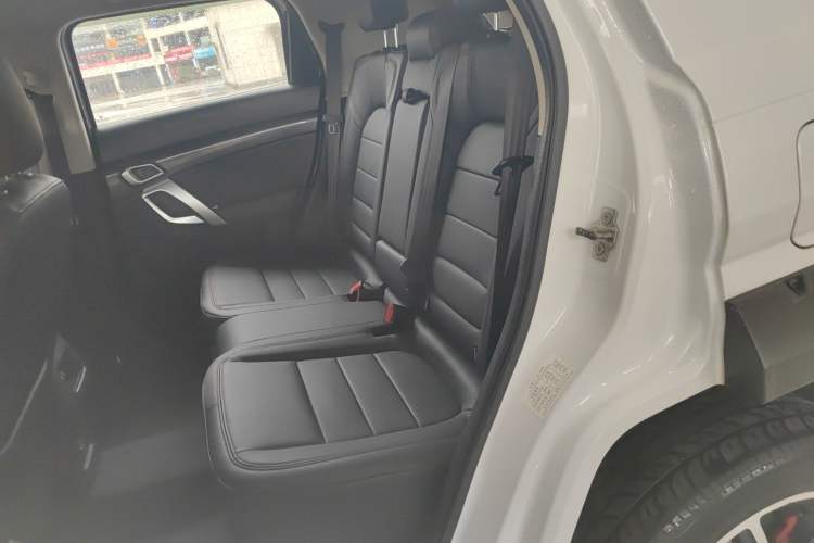 Used BAIC Off-Road BJ20 2016 1.5T CVT Luxury Model Left Rear Seat