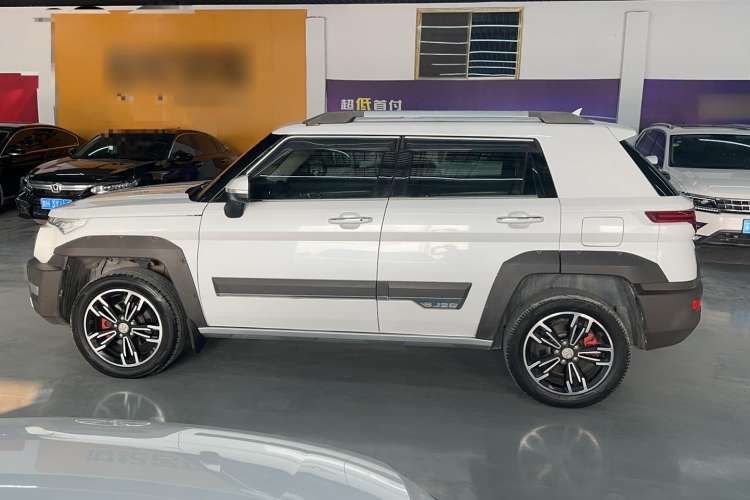 Used BAIC Off-Road BJ20 2016 1.5T CVT Luxury Model Left Side
