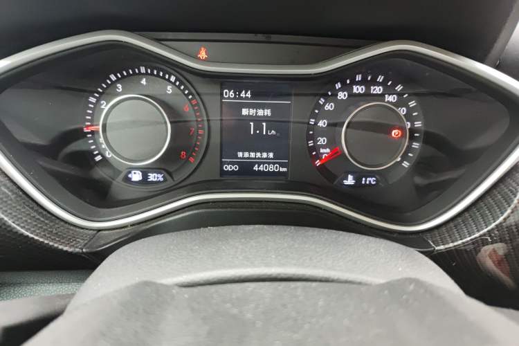 Used BAIC Off-Road BJ20 2016 1.5T Manual Luxury Model Odometer Close Up