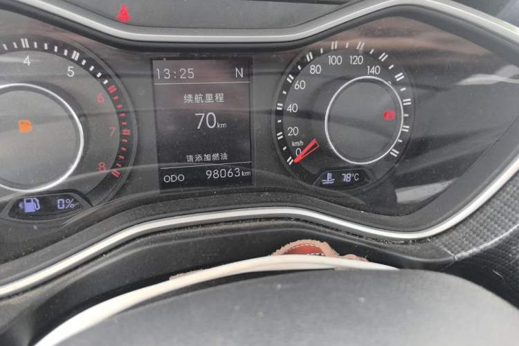 Used BAIC Off-Road BJ20 2016 1.5T CVT Luxury Model Odometer Close Up